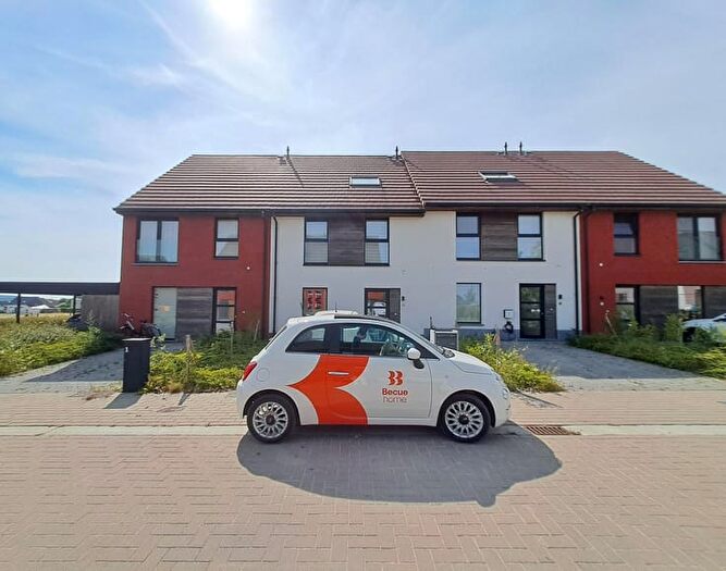 Maison 3 pièces à louer à Aardbeienstraat, Zwevegem