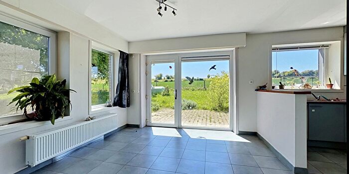 Maison 3 pièces à Rue du Charreau, Houdremont, à vendre