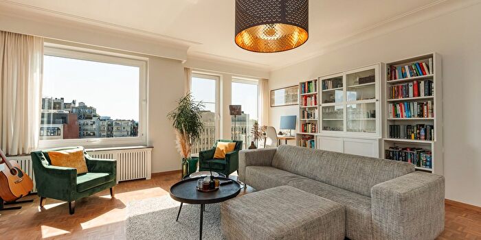 Appartement 2 pièces à Frankrijklei, Antwerpen, à vendre