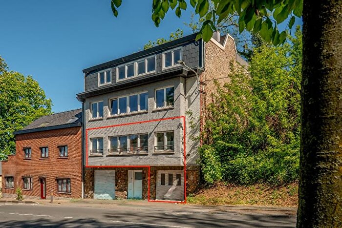 Montagne Sainte barbe, Jambes : Appartement 2 pièces à vendre