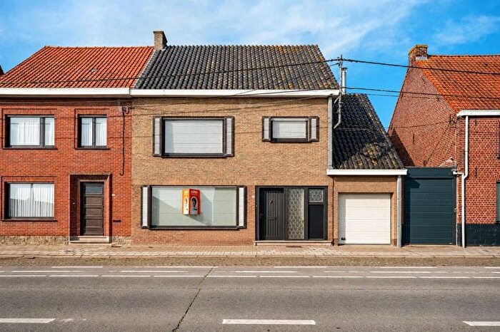 Maison 4 pièces à vendre à Veurnseweg, Elverdinge