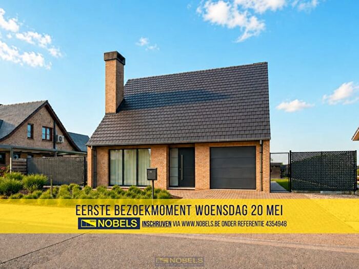 Maison 18 pièces à vendre - Pelikaanlaan, Deinze