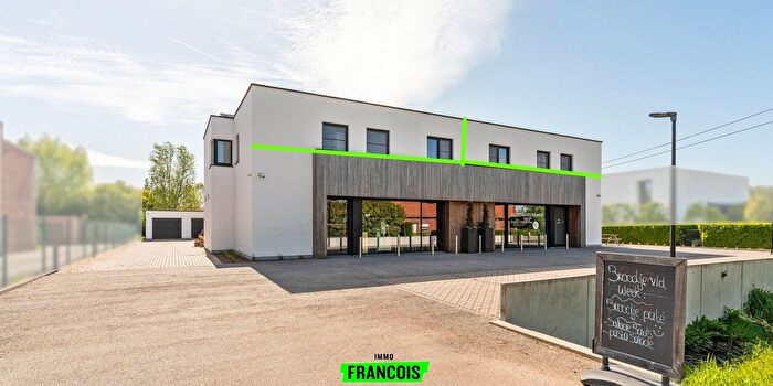 Appartement 3 pièces à Oostendesteenweg, Eernegem, à vendre