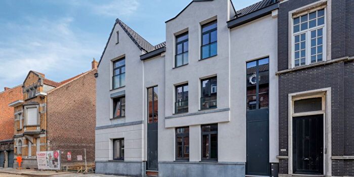 Maison 4 pièces à vendre - SintHubrechtsstraat, Roeselare