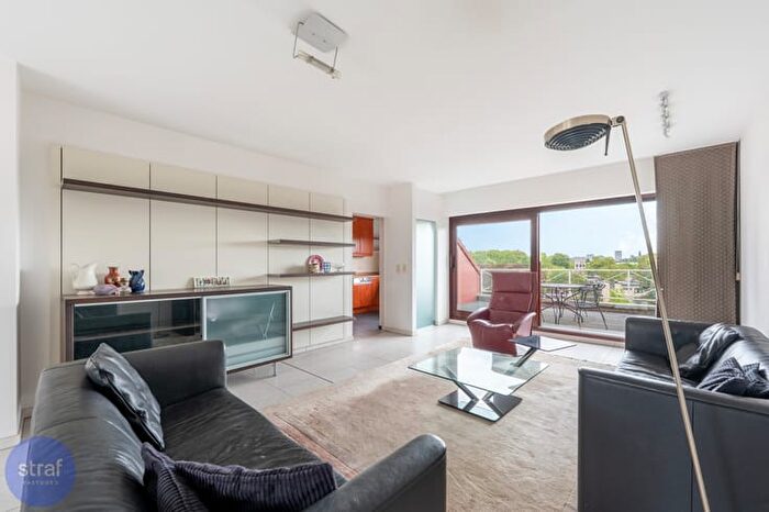 Appartement 12 pièces à vendre à Esmoreitlaan, Antwerpen