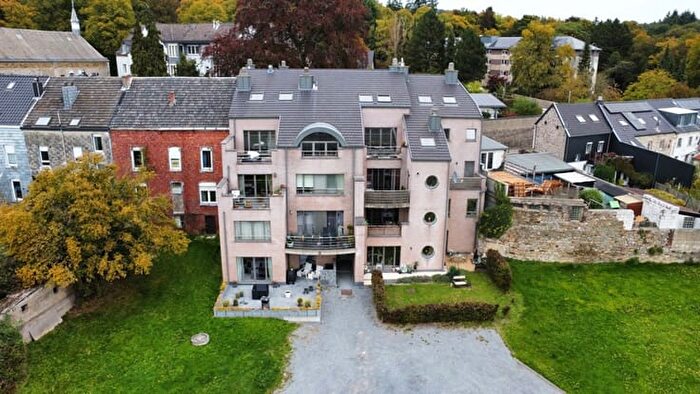 Rue de la Chapelle, Plombières : Appartement à vendre