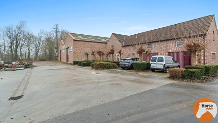 Maison 6 pièces à vendre à Waterstraat, Galmaarden Tollembeek