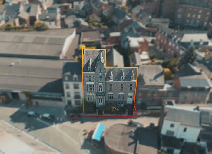 Rue Albert Huybrechts, Dinant - Maison 16 pièces à vendre