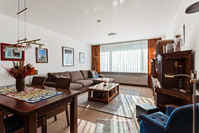 Frans De Vriendtstraat, Berchem : Appartement 3 pièces à vendre