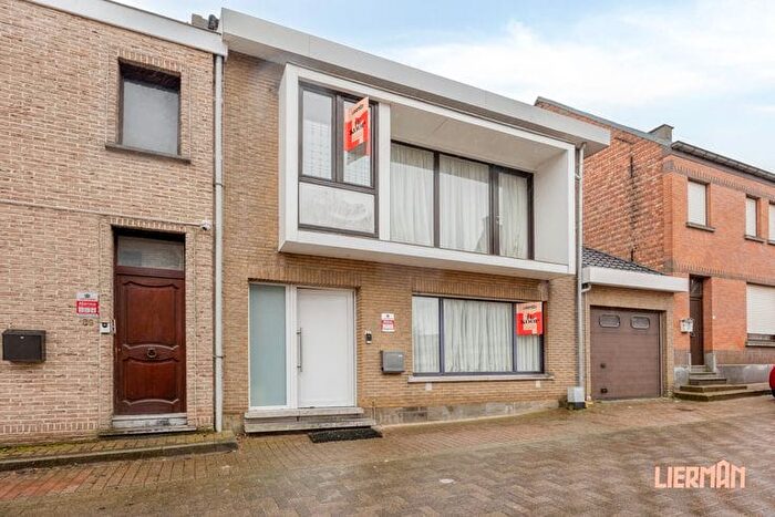 Maison 5 pièces à Cauwenbergstraat, ErpeMere, à vendre
