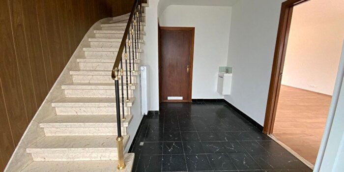 Molenstraat, Schaffen : Maison 3 pièces à louer