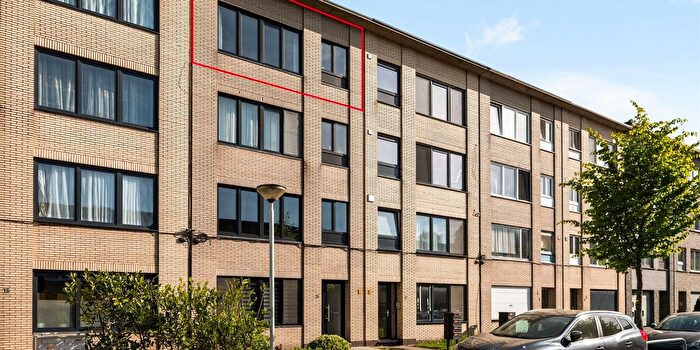 Appartement 2 pièces à vendre - Adelaarstraat, Merksem