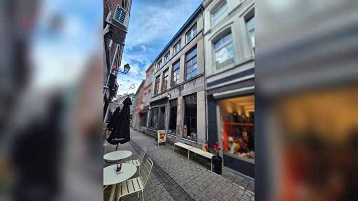 Maison 4 pièces à vendre - Rue du Coq, Huy