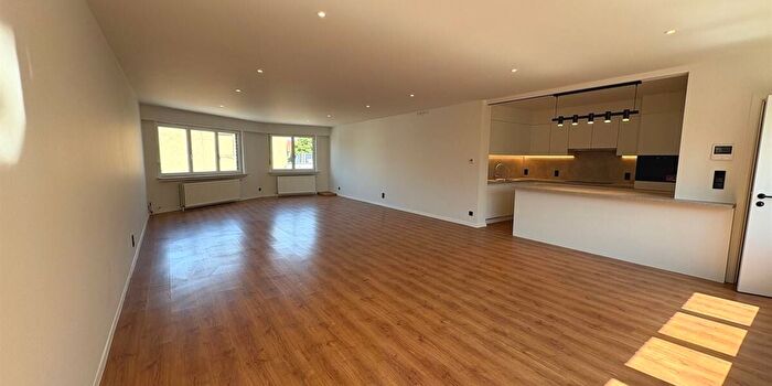 Gentbruggestraat, SintAmandsberg : Appartement 1 pièce à louer