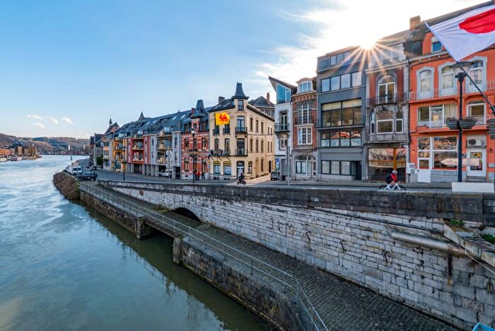 Avenue Des Combattants, Dinant - Maison 5 pièces à vendre