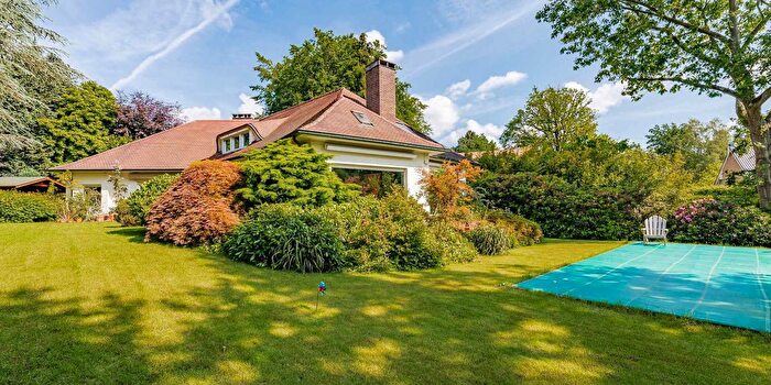 Maison 5 pièces à Fazantenlaan, Kraainem, à vendre