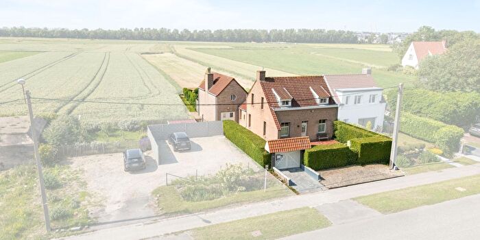 Zeebruggelaan, Uitkerke : Maison 4 pièces à vendre