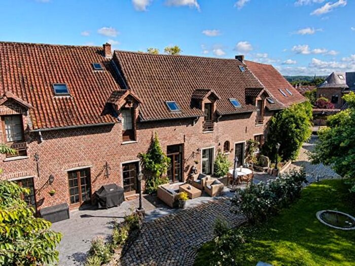 Rue Notre Dame au Bois, BraineleChâteau : Maison 6 pièces à vendre