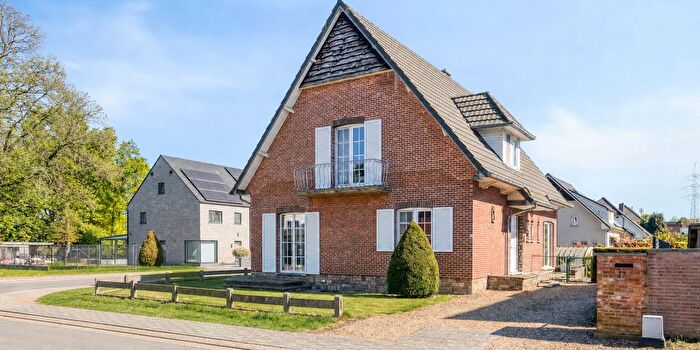 Maison 4 pièces à vendre à Putmosstraat, Genk