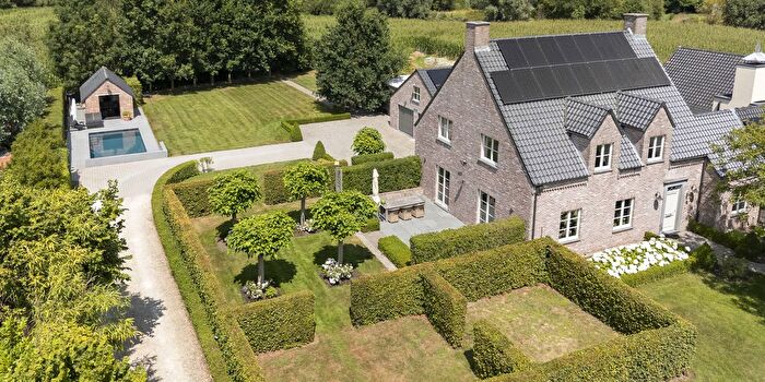Maison 6 pièces à Lovendegem, OostVlaanderen, à vendre