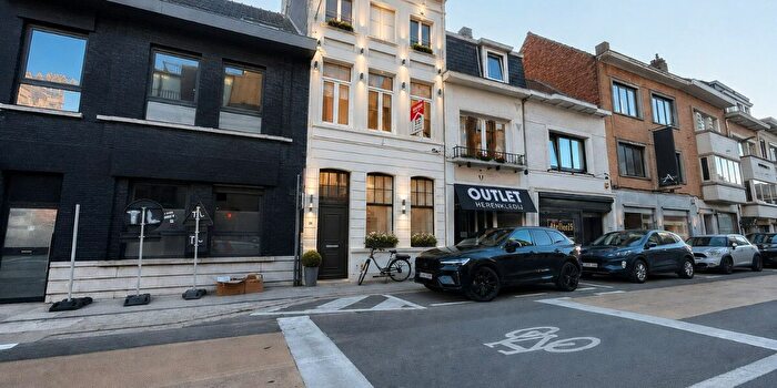 Doorniksewijk, Kortrijk : Maison 4 pièces à vendre