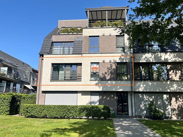 Appartement 10 pièces à louer à Vinklaan, Brasschaat