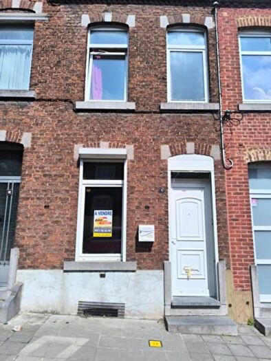 Rue Waroquier, Erquelinnes : Maison 2 pièces à vendre