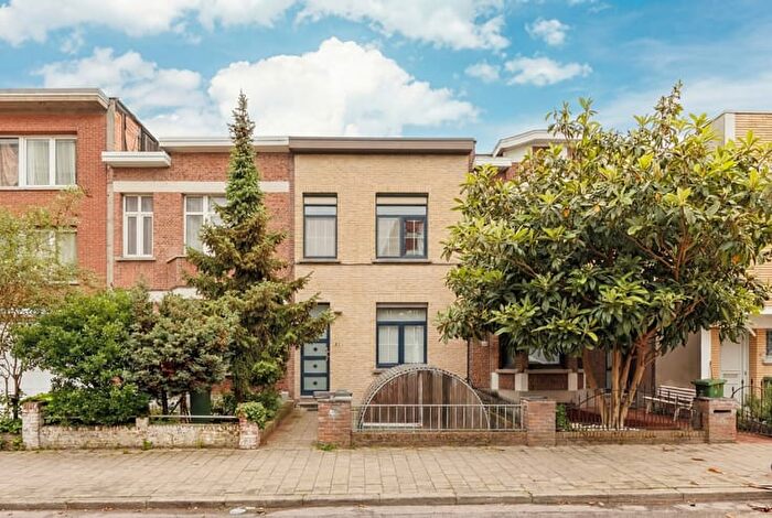 Maison 2 pièces à vendre à Frans Messingstraat, DEURNE