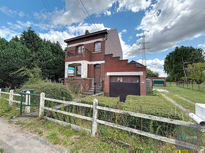 Maison 3 pièces à vendre à Chaussée de Charleroi, FLEURUS
