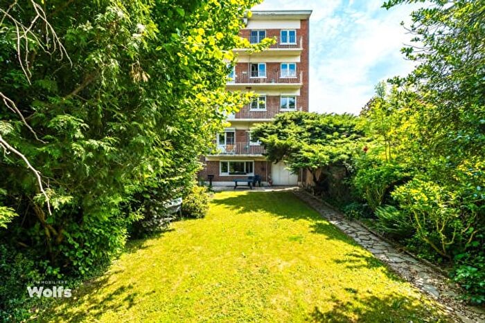 Appartement 3 pièces à Allee Verte, Visé, à vendre