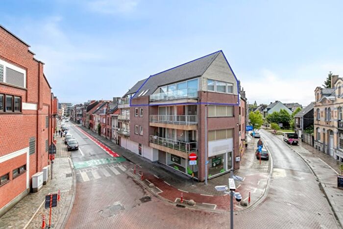 Appartement 9 pièces à vendre à Albrecht Rodenbachstraat, Roeselare