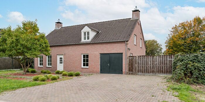 Maison 5 pièces à Pater Pellensstraat, Neerpelt, à vendre