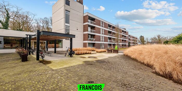 Daverlostraat, Assebroek : Appartement 2 pièces à vendre