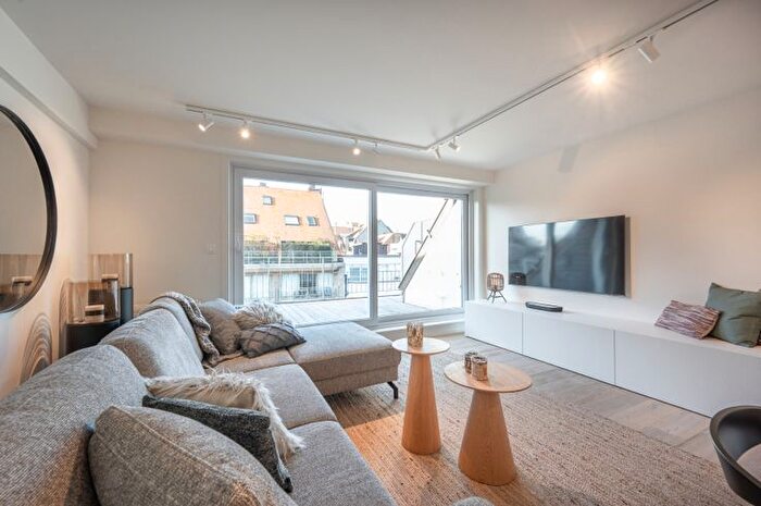Leopoldlaan, B - Appartement 12 pièces à vendre