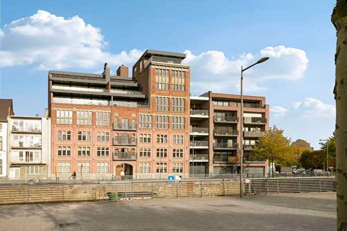 Appartement 7 pièces à vendre à Treinstraat, Aalst