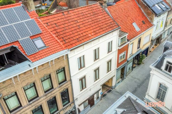 Nieuwstraat, Geraardsbergen : Maison 4 pièces à vendre