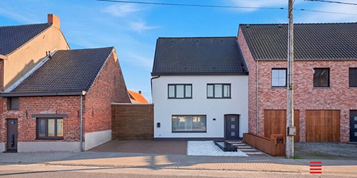 Maison 4 pièces à vendre - Amersveldestraat, Hooglede