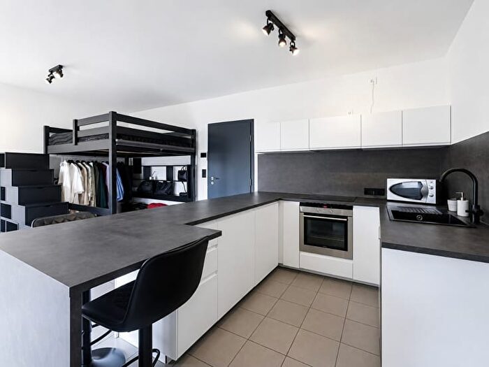 Appartement à Rue Busleyden, Arlon, à louer