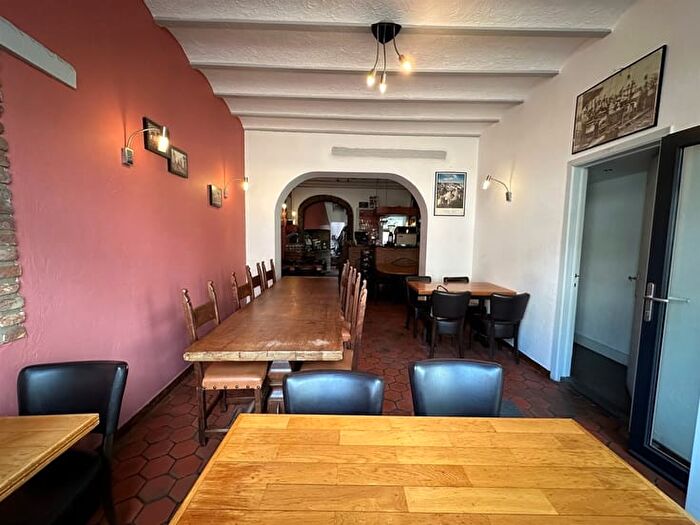 Maison 3 pièces à Chaussée de Bruxelles, LODELINSART, à vendre