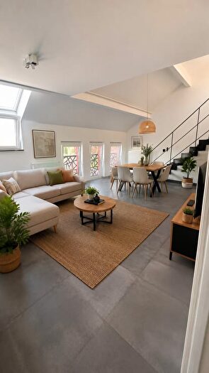 Chaussée De Tongres, Amay : Appartement 6 pièces à louer