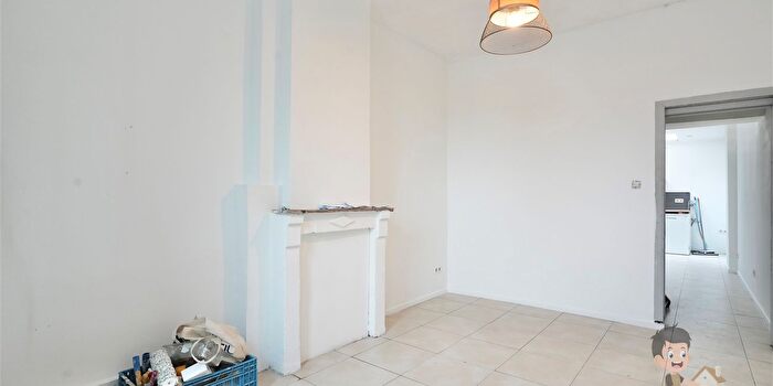 Maison 2 pièces à vendre à Gosselies, Henegouwen