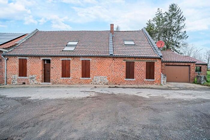 Rue de la Ligne, Roisin : Maison 15 pièces à vendre