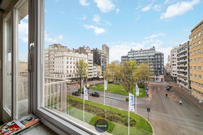 Leopold IIlaan, Oostende : Appartement 10 pièces à vendre
