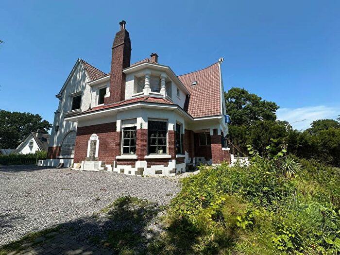 Maison 6 pièces à Chaussée de Philippeville, LOVERVAL, à vendre