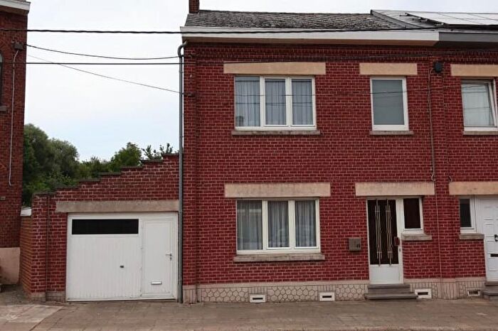 Rue SainteAdèle, OrpJauche - Maison 3 pièces à vendre