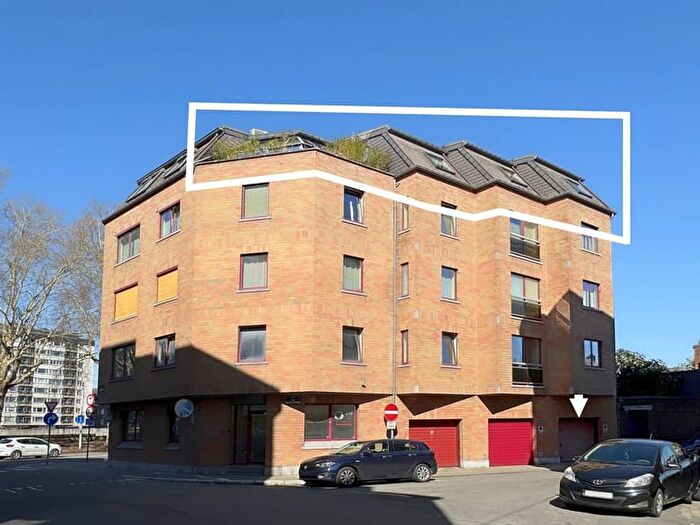 Quai Bonaparte, Liège : Appartement 2 pièces à vendre