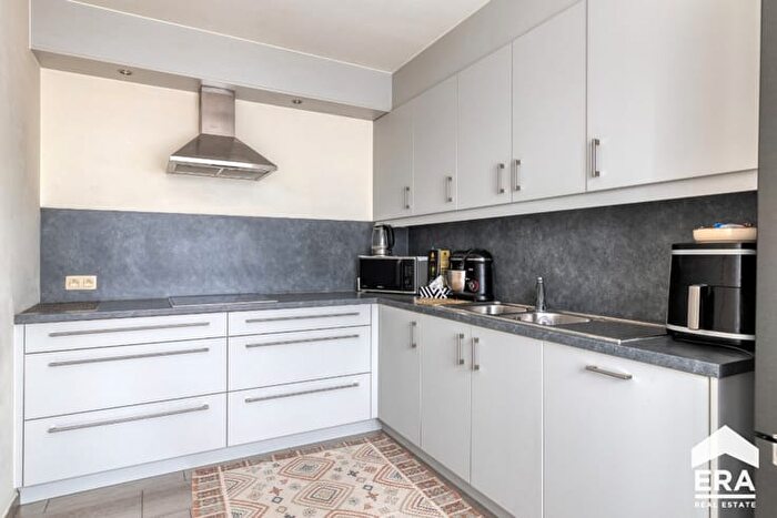 Neerstraat, bus : Appartement 2 pièces à vendre