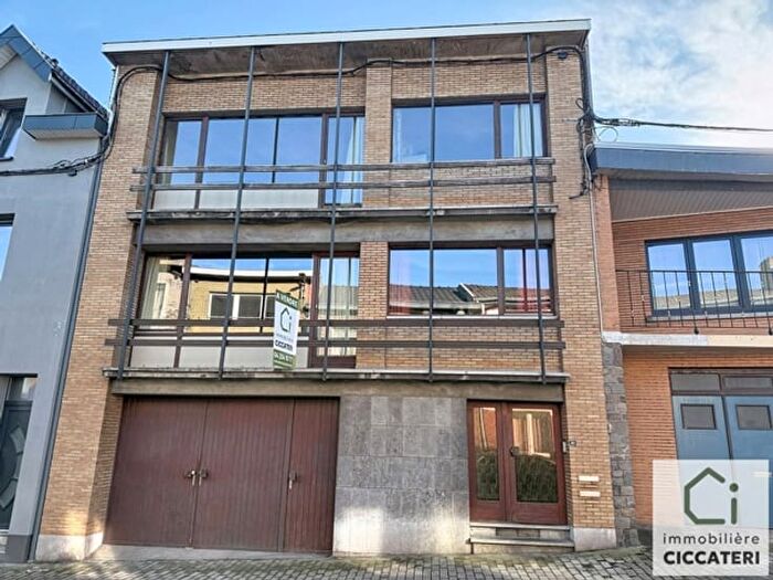 Rue Eudore Davio, Seraing Ougrée : Maison 6 pièces à vendre