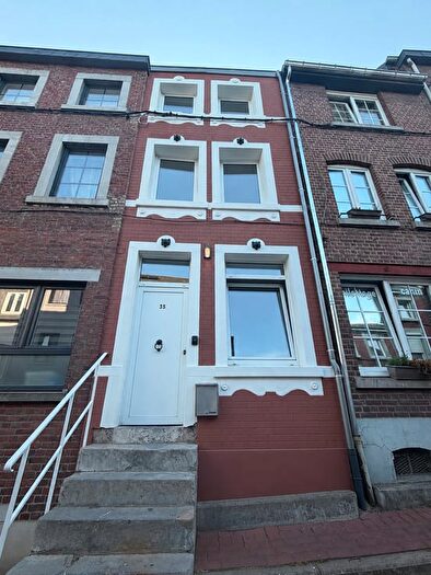 Maison 9 pièces à vendre à Rue Haute, Herve