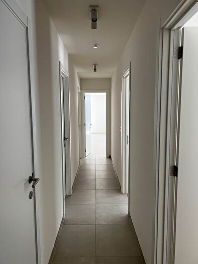Appartement 1 pièce à louer - Robert Lariellestraat, Halle